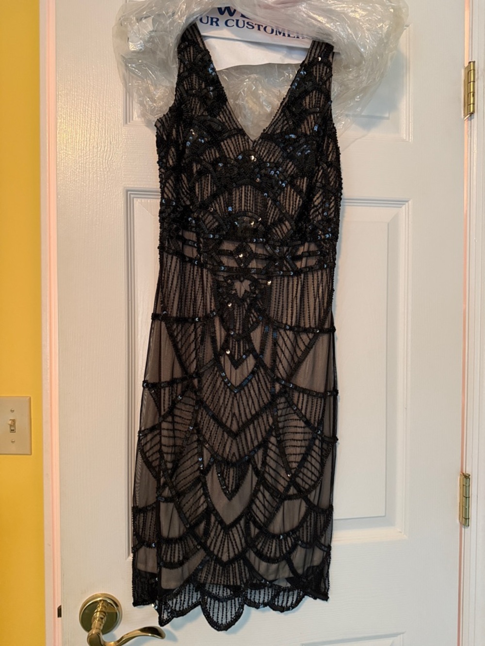 J S Collections Black Beaded V-Neck Sleeveless Dress size 4